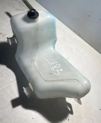 Mercedes-Benz E W211 Windshield washer fluid reservoir/tank 2118602260