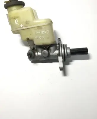 Toyota Hilux (AN10, AN20, AN30) Master brake cylinder 80540 01353529 0B0902