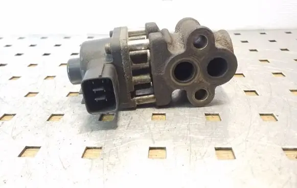Subaru Legacy EGR valve