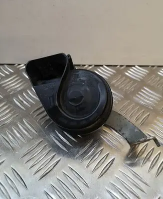 Mercedes-Benz B W245 Horn signal 703881165 001165