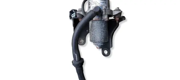Chrysler Town u0026 Country V Vacuum pump 04581541AA
