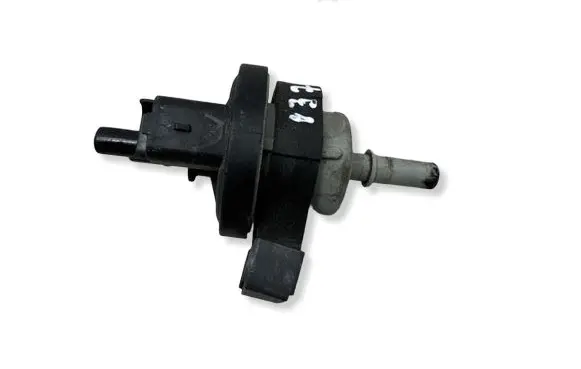 Renault Mégane Renault Sport III (IV Based) Vacuum valve 269516045