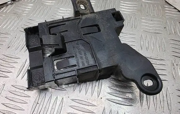 Volkswagen Atlas Distronic sensor bracket 3QF907456