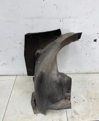 Mercedes-Benz ML W164 Front wheel arch liner splash guards