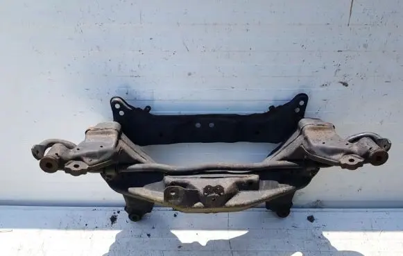 Nissan Primera Front subframe