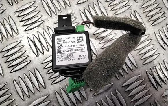 Volvo V70 Ignition key card reader AH4N15607AE 28227917