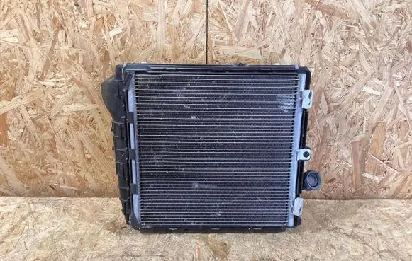Porsche 911 991 Coolant radiator 9p1121252 9p1121250e 9p1820411