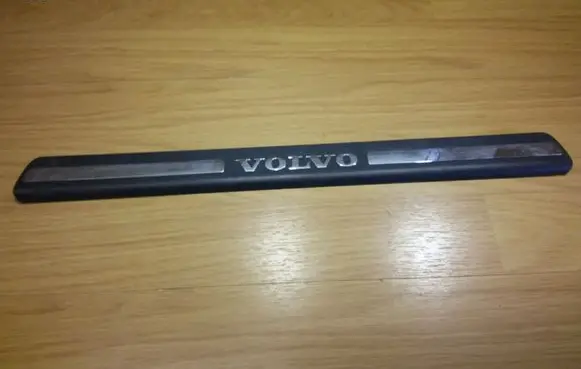 Volvo XC90 Side skirt front trim 8659960