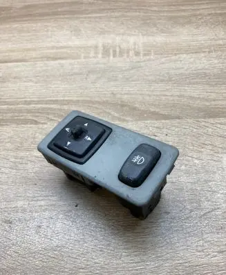 Mitsubishi Galant Fog light switch MR270894