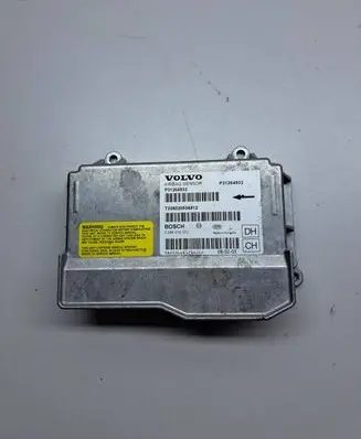 Volvo V70 Airbag control unit/module 0285010372