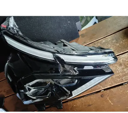 Citroen C4 X Headlight/headlamp
