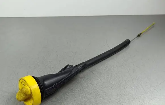 Nissan Note (E12) Oil level dip stick 8200722806