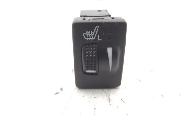 Toyota Avensis T270 Seat heating switch