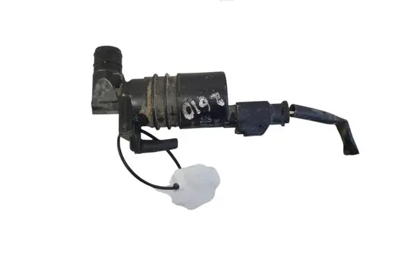 Citroen C5 Windscreen/windshield washer pump 9643447780 008024