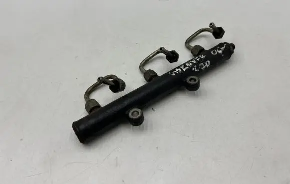 Fuel main line pipe