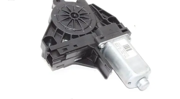 Volvo V40 Front door window regulator motor 966269103