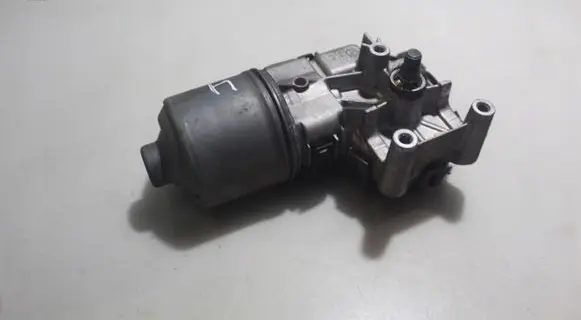 Peugeot 207 Wiper motor 0390241540