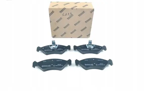 Ford Escort Brake pads (front) 1465126