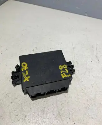 Volvo XC70 Parking PDC control unit/module 30682548 G97J15K866BH
