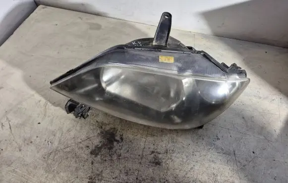Mazda 2 Headlight/headlamp