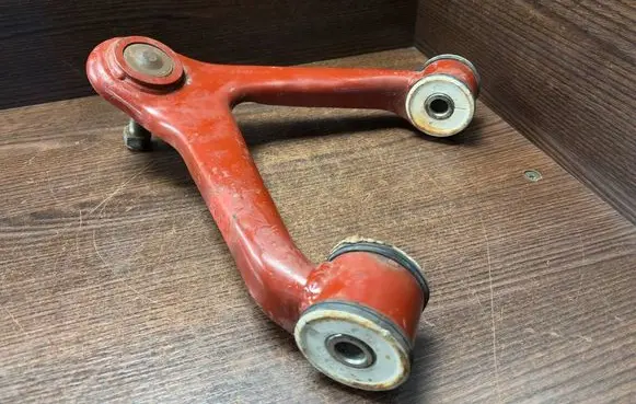 Iveco Daily 4th gen Front control arm 500379804