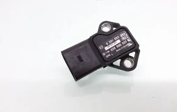 Audi A4 S4 B6 8E 8H Air pressure sensor 038906051B 0281002399