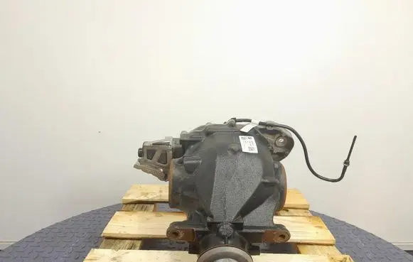 BMW X4 F26 Rear differential 8686981