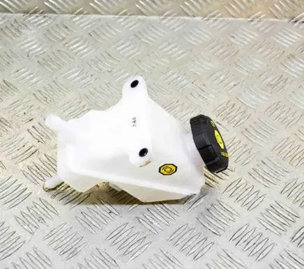 KIA Niro Brake fluid reservoir 