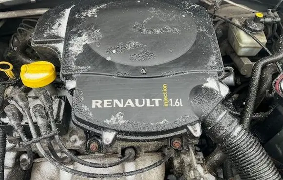 Dacia Logan I Air filter box 