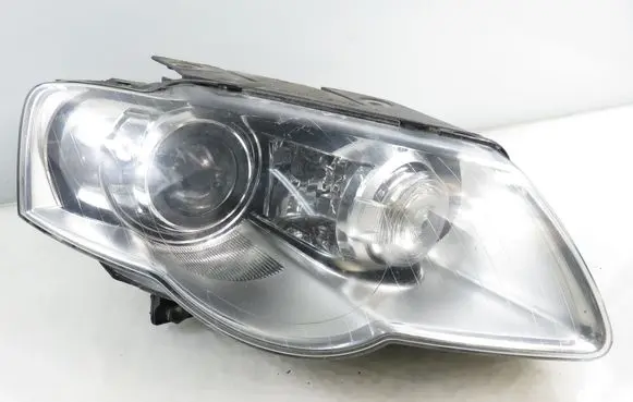 Volkswagen PASSAT B6 Headlight/headlamp 3C0941752G
