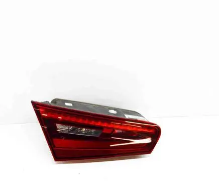 Audi A3 S3 8V Tailgate rear/tail lights 81070102 8V3945093B