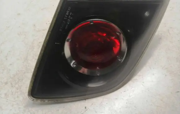 Mazda 3 I Tailgate rear/tail lights