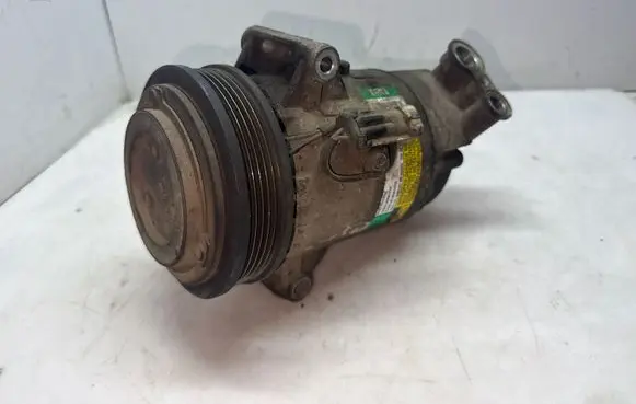 Opel Zafira B Air conditioning (A/C) compressor (pump) 383601234