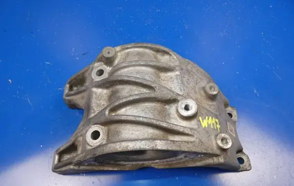 Mercedes-Benz CLA C117 X117 W117 Driveshaft support bearing bracket A6512200131