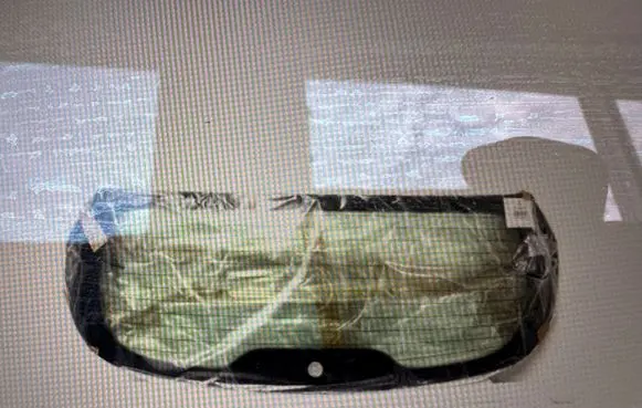 Dacia Sandero III Rear windscreen/windshield window 903002634R