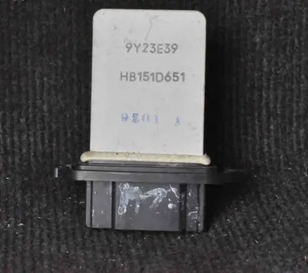 Mazda 2 Heater blower motor/fan resistor HM420040B HB151D651