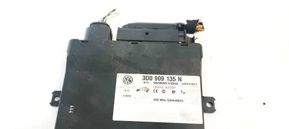 Volkswagen Touareg I Other control units/modules 3D0909135N