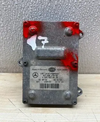 Mercedes-Benz E W211 Headlight ballast module Xenon A0038206026