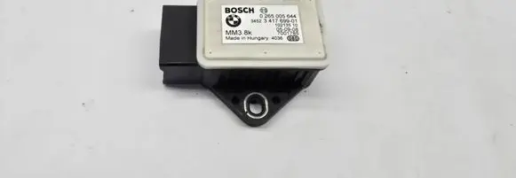 BMW X3 E83 ESP acceleration yaw rate sensor 0265005644 33417699