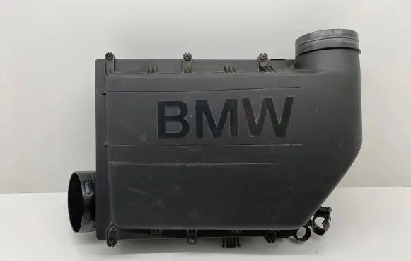 BMW X5 F15 Air filter box 7583713