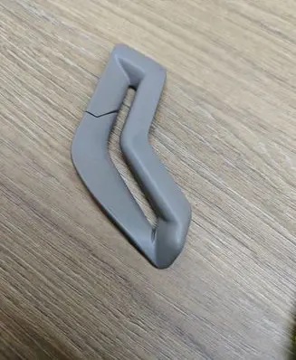 Volvo XC90 Seat belt trim 