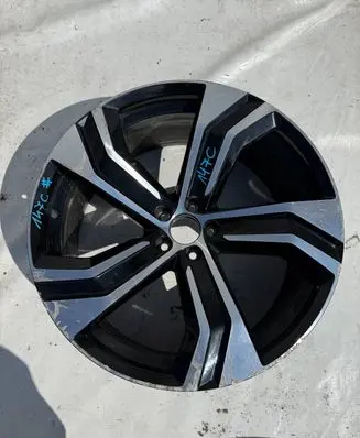 Volvo XC90 R22 alloy rim 32209412