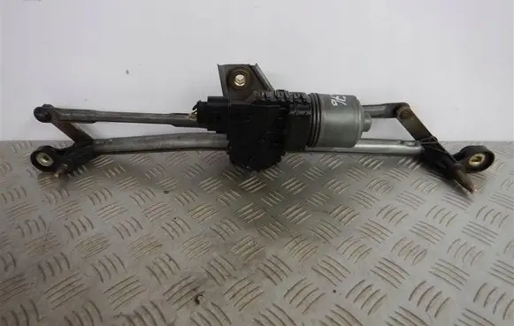 Alfa Romeo 147 Front wiper linkage 