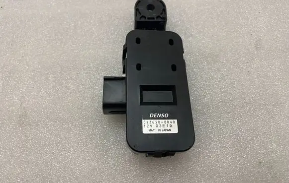 Volvo XC90 Air quality sensor 0136500040