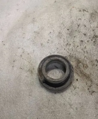 Audi A8 S8 D2 4D Rear coil spring rubber mount 