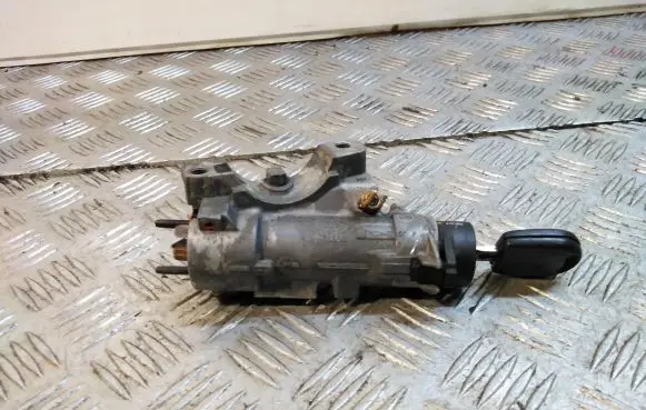 Volkswagen Bora Ignition lock 4B0905851