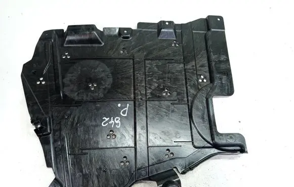 BMW 2 G42 Fuel tank bottom protection 8493722 11739610