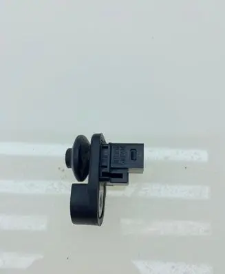 Subaru Forester SG Rear door sensor 83331AE001 83331AE000