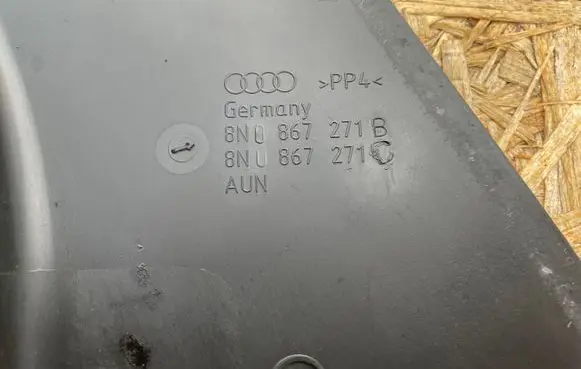 Audi TT Mk1 (B) pillar trim (bottom) 8N0867271B 8N0867271C