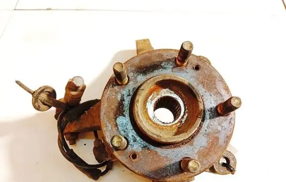 Hyundai Santa Fe Front wheel hub 